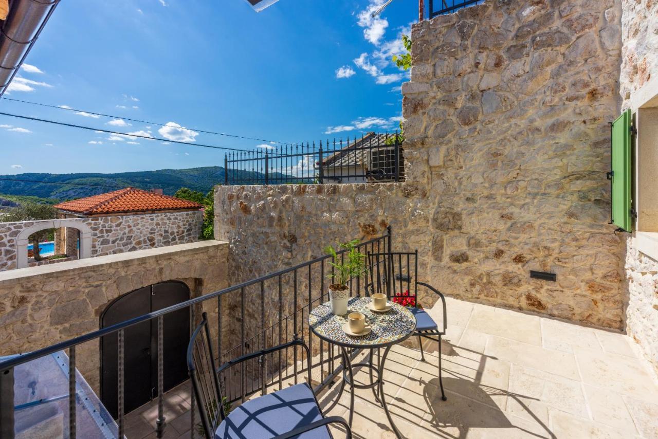 Stone Villa Mavric Grizane-Belgrad ภายนอก รูปภาพ