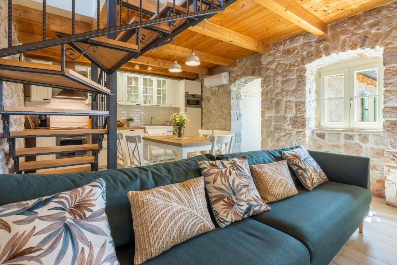 Stone Villa Mavric Grizane-Belgrad ภายนอก รูปภาพ