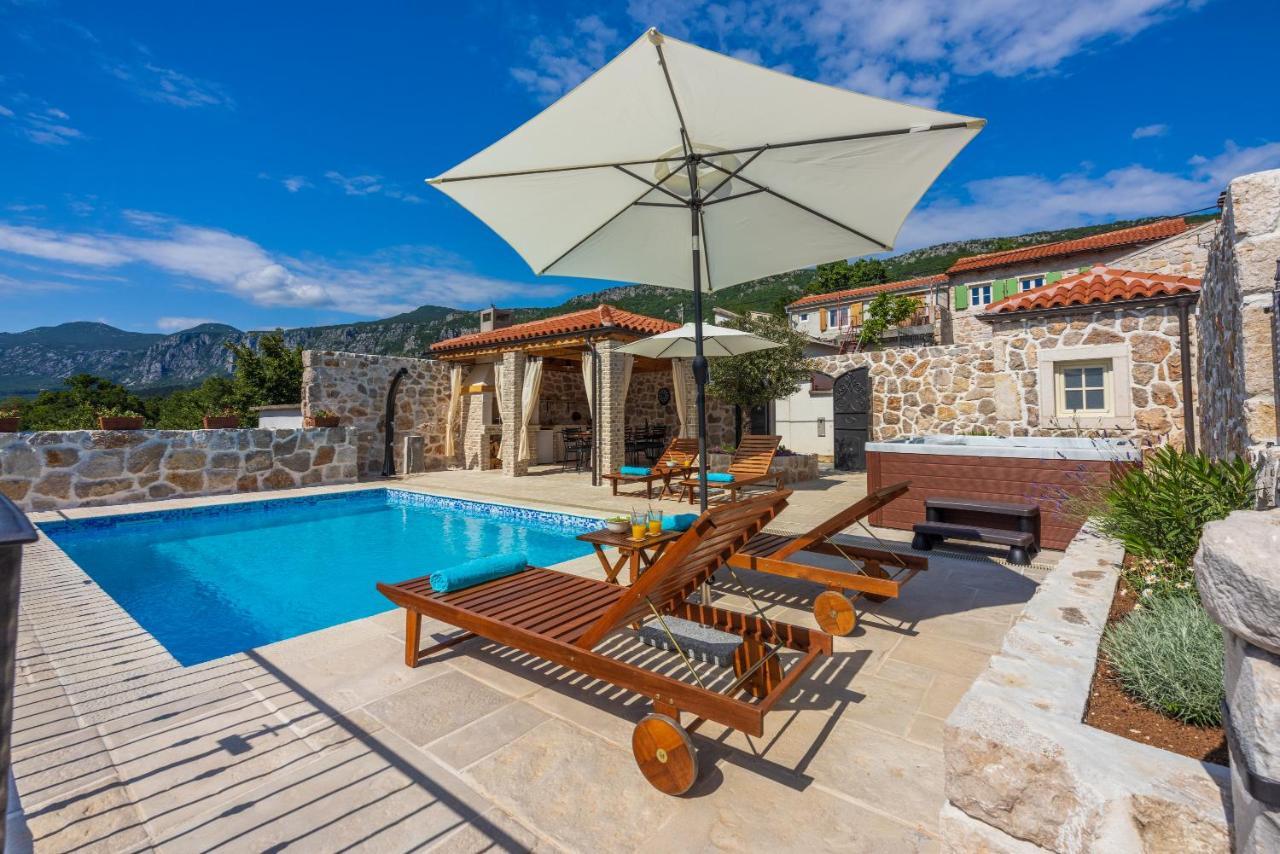 Stone Villa Mavric Grizane-Belgrad ภายนอก รูปภาพ