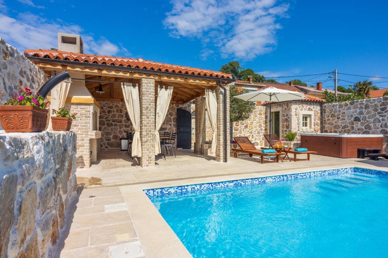 Stone Villa Mavric Grizane-Belgrad ภายนอก รูปภาพ