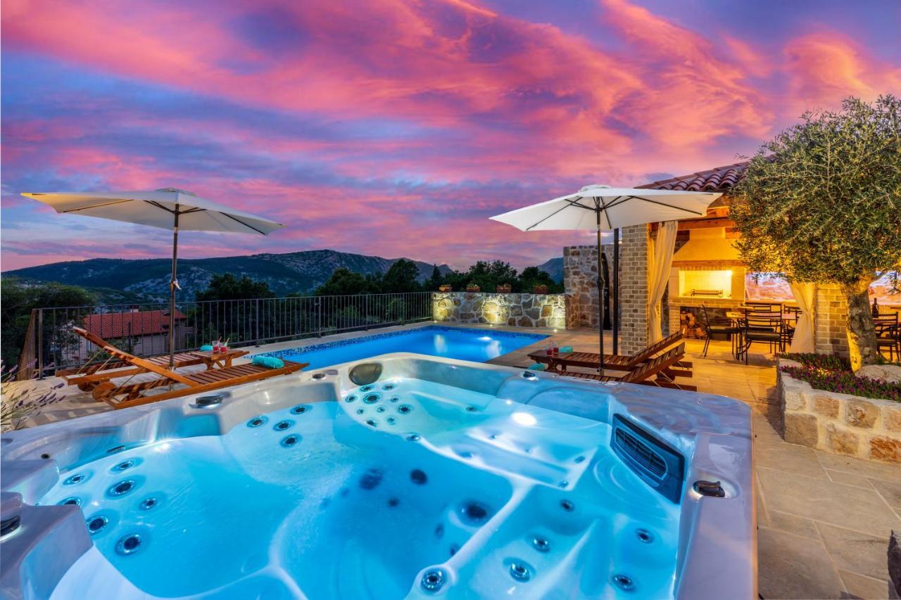 Stone Villa Mavric Grizane-Belgrad ภายนอก รูปภาพ