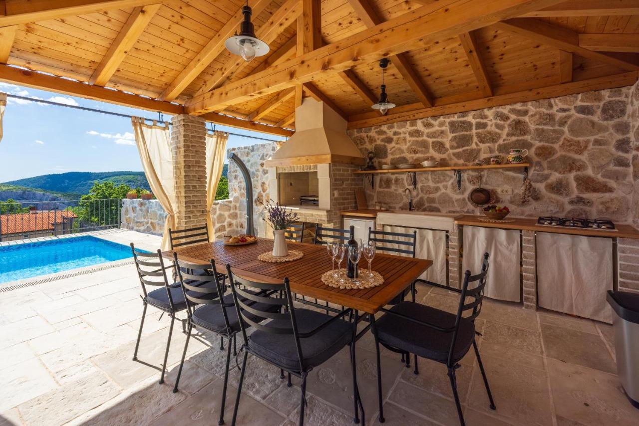 Stone Villa Mavric Grizane-Belgrad ภายนอก รูปภาพ